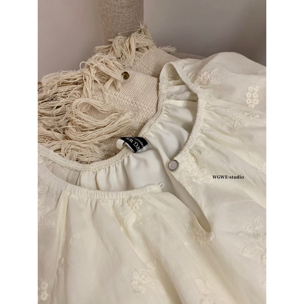 𝑺𝒔𝒖.𝑺𝒕𝒖𝒅𝒊𝒐// WGWE 8740 ÁO THÔ KIỂU XINH XỈU HOA
