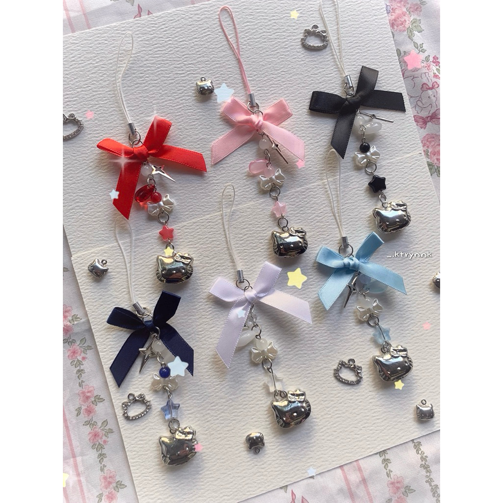 𝐊𝐢𝐭𝐭𝐲 𝐋𝐨𝐜𝐤𝐞𝐭 | Phonecharm, móc khoá handmade in ảnh theo yêu cầu xinh xắn | ktrynnk