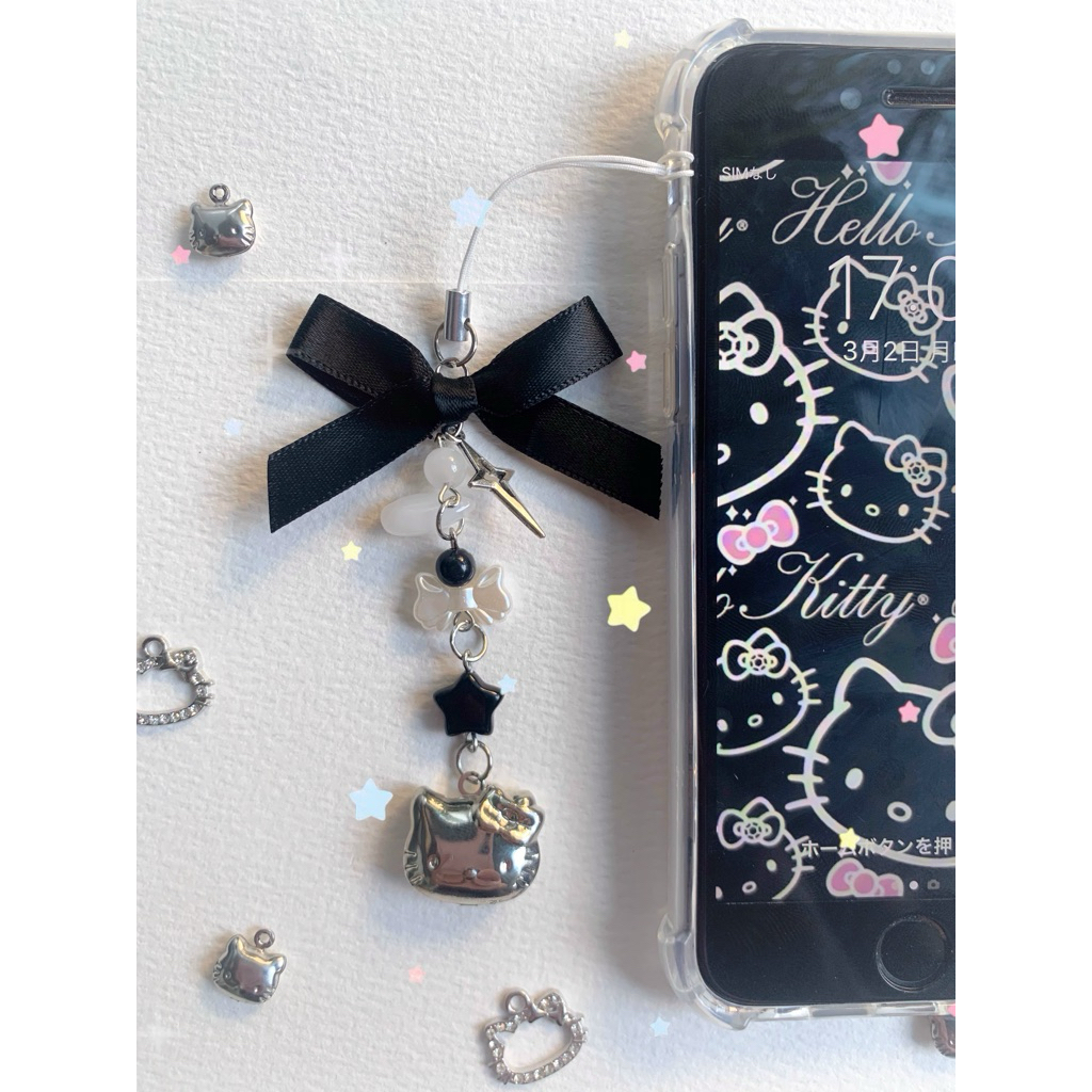 𝐊𝐢𝐭𝐭𝐲 𝐋𝐨𝐜𝐤𝐞𝐭 | Phonecharm, móc khoá handmade in ảnh theo yêu cầu xinh xắn | ktrynnk