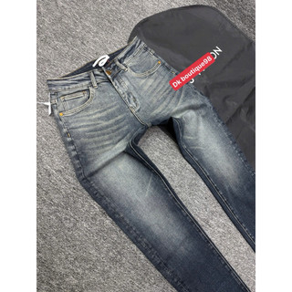 Quần Jean Nam Xanh Wash loang Form Đẹp – Hình In Sau Túi Cá Tính