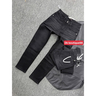 Quần Jean Nam Slimfit Wash Nhẹ Phối Túi Sau Hoạ Tiết Monogram – Jean Co Giãn Form Trẻ Trung