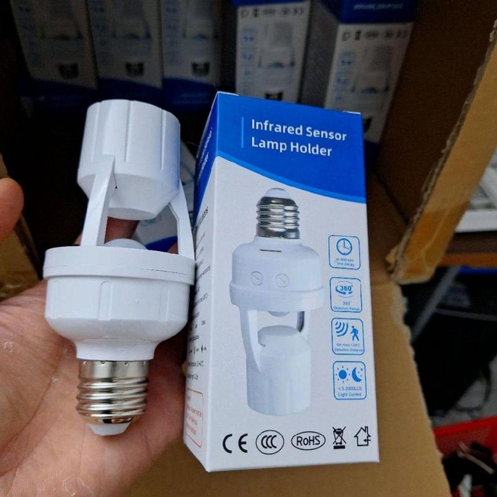 Đui đèn treo cảm ứng hồng ngoại E27 - Loại tốt, cảm biến chuyển động, có nút chỉnh thời gian