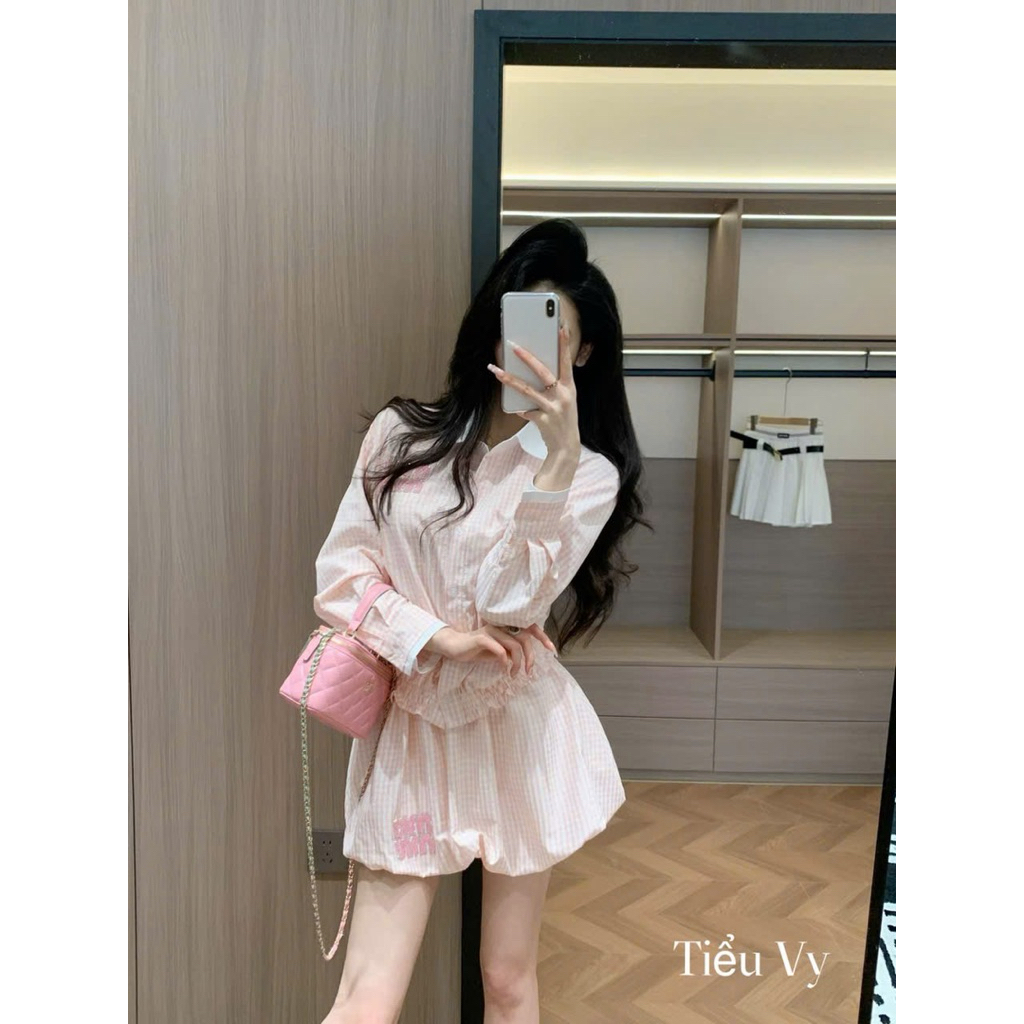Set áo sơ mi chun chân váy bí phồng kẻ Miu Miu