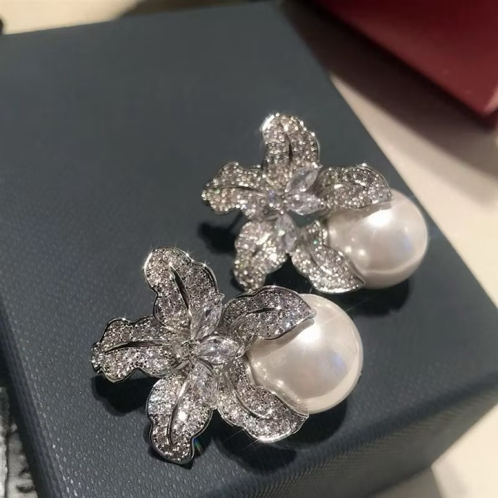 Bông Tai Ngọc Trai Đính Đá Cao Cấp Hoàng gia Pearl Trang Sức đi Tiệc Cô dâu