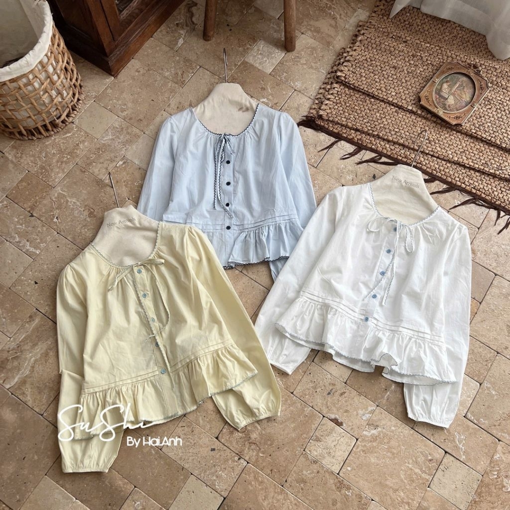 [𝑯𝒂 𝑨𝒏𝒉] Áo Sơ Mi Cổ Buộc Nơ Gấu Bèo QCL1
