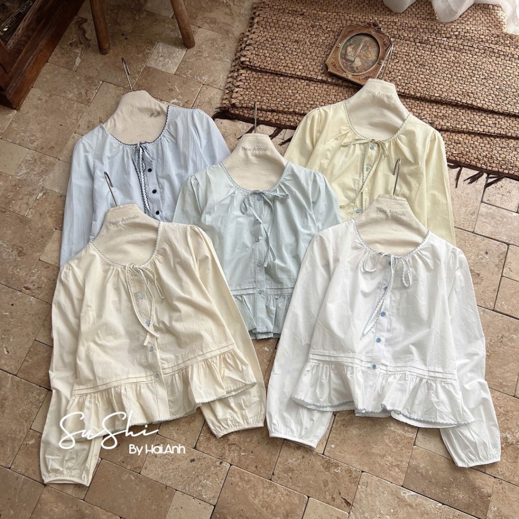 [𝑯𝒂 𝑨𝒏𝒉] Áo Sơ Mi Cổ Buộc Nơ Gấu Bèo QCL1