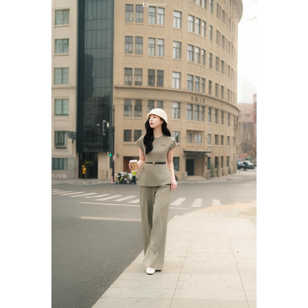 Áo Xuân Hè Cổ Tròn Dáng Ôm Tay Chờm 2T12.2601. Áo Nữ Dáng Ôm Semi Peplum Thanh Lịch, Áo Công Sở Nữ Cao Cấp Dễ Phối By JM