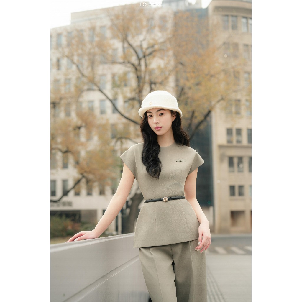 Áo Xuân Hè Cổ Tròn Dáng Ôm Tay Chờm 2T12.2601. Áo Nữ Dáng Ôm Semi Peplum Thanh Lịch, Áo Công Sở Nữ Cao Cấp Dễ Phối By JM