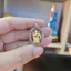 PHỤ KIỆN ĐEO CỔ HÌNH TƯỢNG BỐN MẶT TRANG TRÍ TINH XẢO