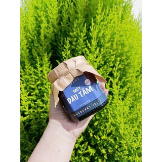 Mứt dâu tằm kèm trái chua ngọt