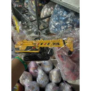 Máy cẩu to trang trí bánh sinh nhật , nổi bật