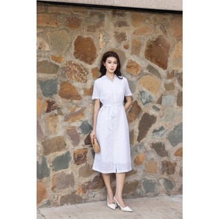 SWANLAKE | Váy Đầm Nữ Suông Vải Cotton Thêu Đục Lỗ Cổ Sơ Mi Tay Ngắn Dây Thắt Eo Công Sở D13483