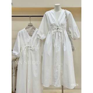 Váy maxi trắng chun eo chất liệu thô mặc siêu mát dành cho chị em mặc đi biển du lịch thoải mái xinh - Baotrang.clothes