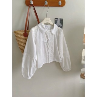 Áo Kiểu Sơ Mi Trắng Cổ Sen Thêu Hoa Đục Lỗ Tay Bồng Dáng Suông Ngắn Vintage Nàng Thơ Cakecat