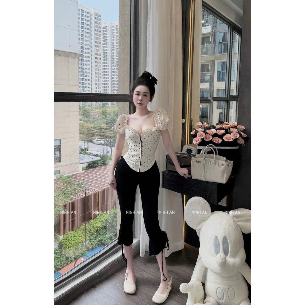 Set áo chấm bi bèo trễ vai phối khoá mix quần ống loe siu hách dáng S01