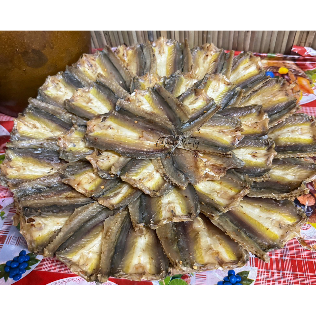 KHÔ 🐟🐟ĐỐI VUÔNG THIÊN NHIÊN ĐẶC SẢN NĂM CĂN -CÀ MAU CÔ TRANG MIỀN TÂY ( KHAY 500 GRAM HÚT CHÂN KHÔNG )