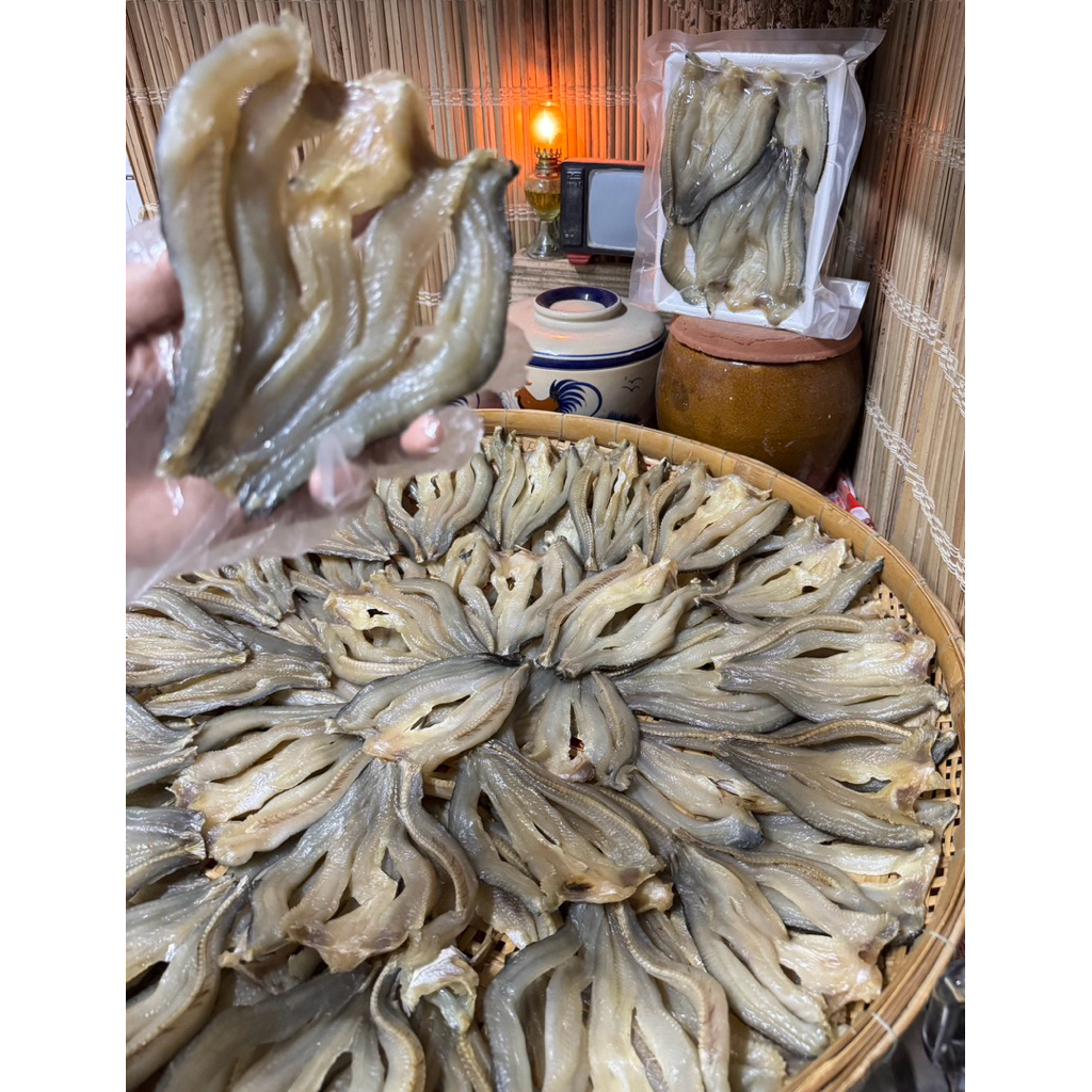 Khô Cá Lóc Xẻ Túi 500gr Hút Chân Không Năm Căn Cà Mau