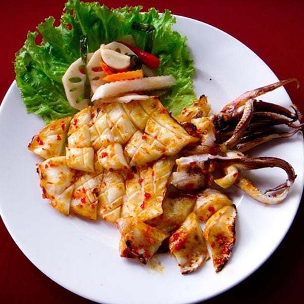 [CAO CẤP] 1kg Mực một nắng Cam Ranh Thế Giới Hải Sản hàng to 1-3 con/kg dày mình ngọt thịt mực 1 nắng hút chân không