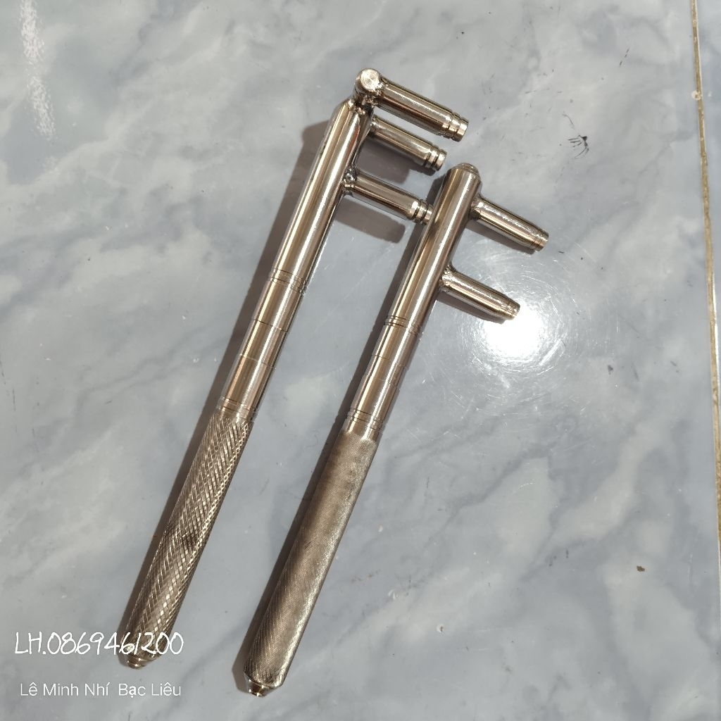 cây mở chân vịt 2 cánh, 3 cánh.
