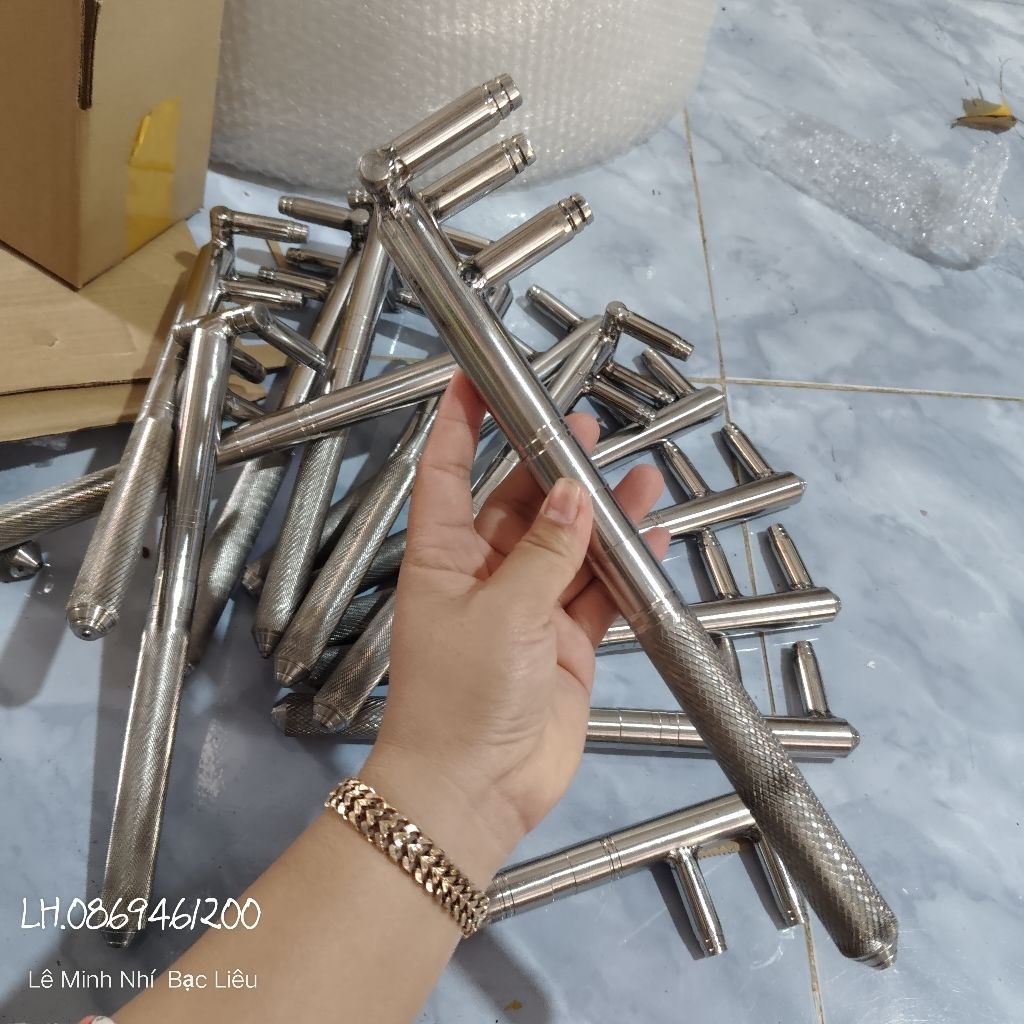 cây mở chân vịt 2 cánh, 3 cánh.