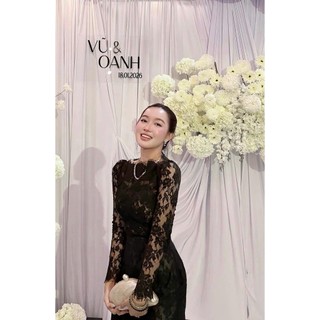 Set ren cổ thuyền hai lớp  trắng đen chất ren hoa cúc sang trọng