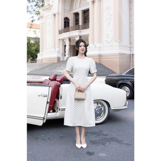 SWANLAKE | Váy Đầm Nữ Chất Vải Bố Chéo Chấm Bi Cổ Tròn Tay Ngắn Chiết Eo Đi Tiệc Công Sở D13463
