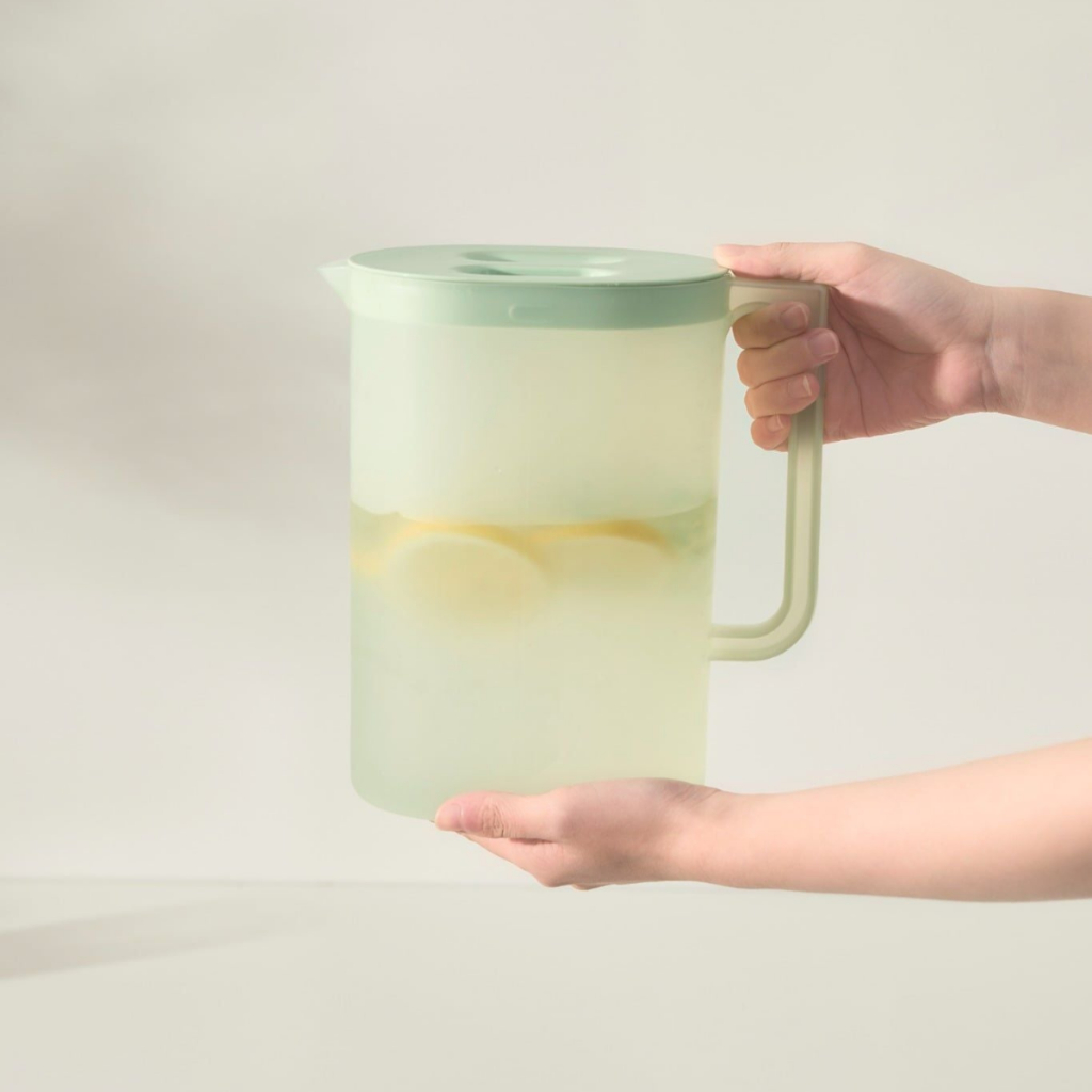 [MỚI] Bình nước Yama (CÓ QUAI) INOCHI 2,6L tay cầm tiện lợi, chịu nhiệt tốt, nhựa PP an toàn