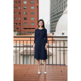 SWANLAKE | Váy Đầm Nữ Suông Cổ Tròn Cài Nút Tay Lỡ Vải Linen Dây Thắt Eo Công Sở Thanh Lịch D13306