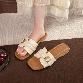 Dép Sandal Nữ Quai Ngang Khoá Kim Loại Thời Trang Hàn Quốc – Dép Nữ Đế Mềm Chống Trượt Đi Chơi Đi Làm ( QCCC )