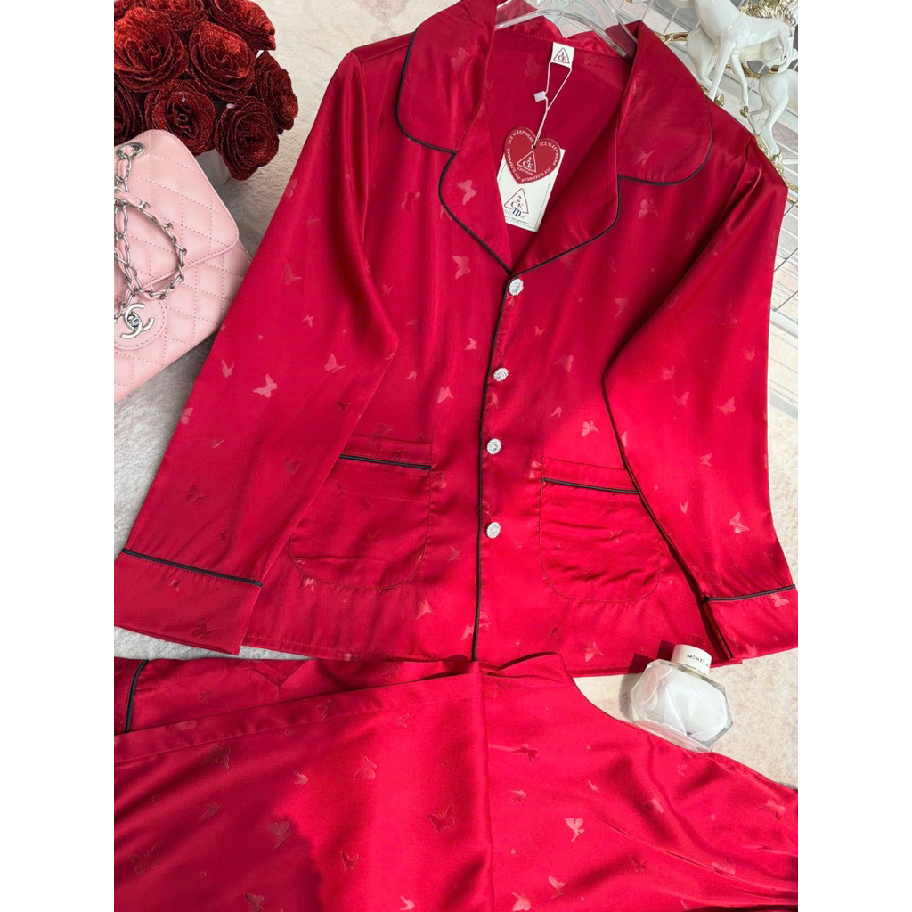 40-62kg Bộ pijama NÚT ĐÁ mặc nhà cho nữ 2 túi trơn lụa vân Bươm siêu sang