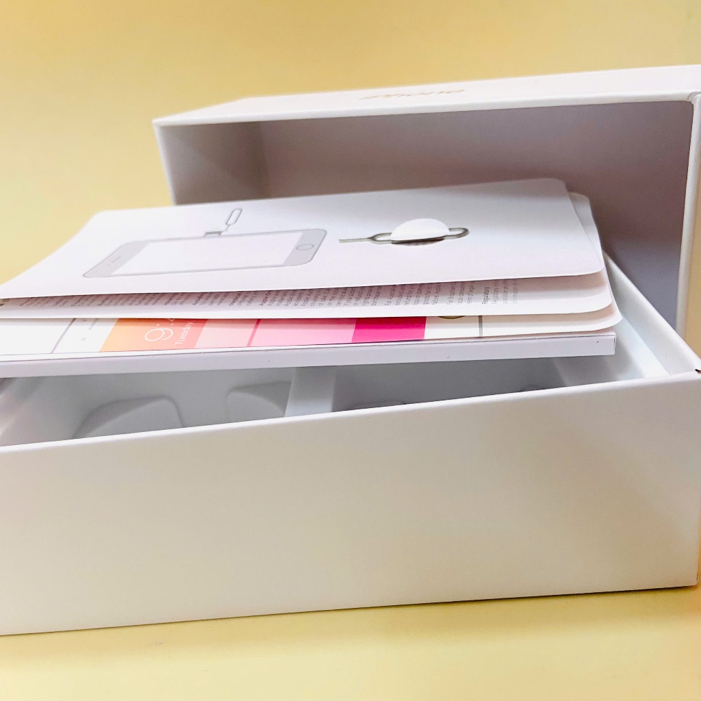 (Box) Hộp đựng 7G , 7plus màu đỏ, đen, vàng, hồng, trắng, tặng cây lấy sim