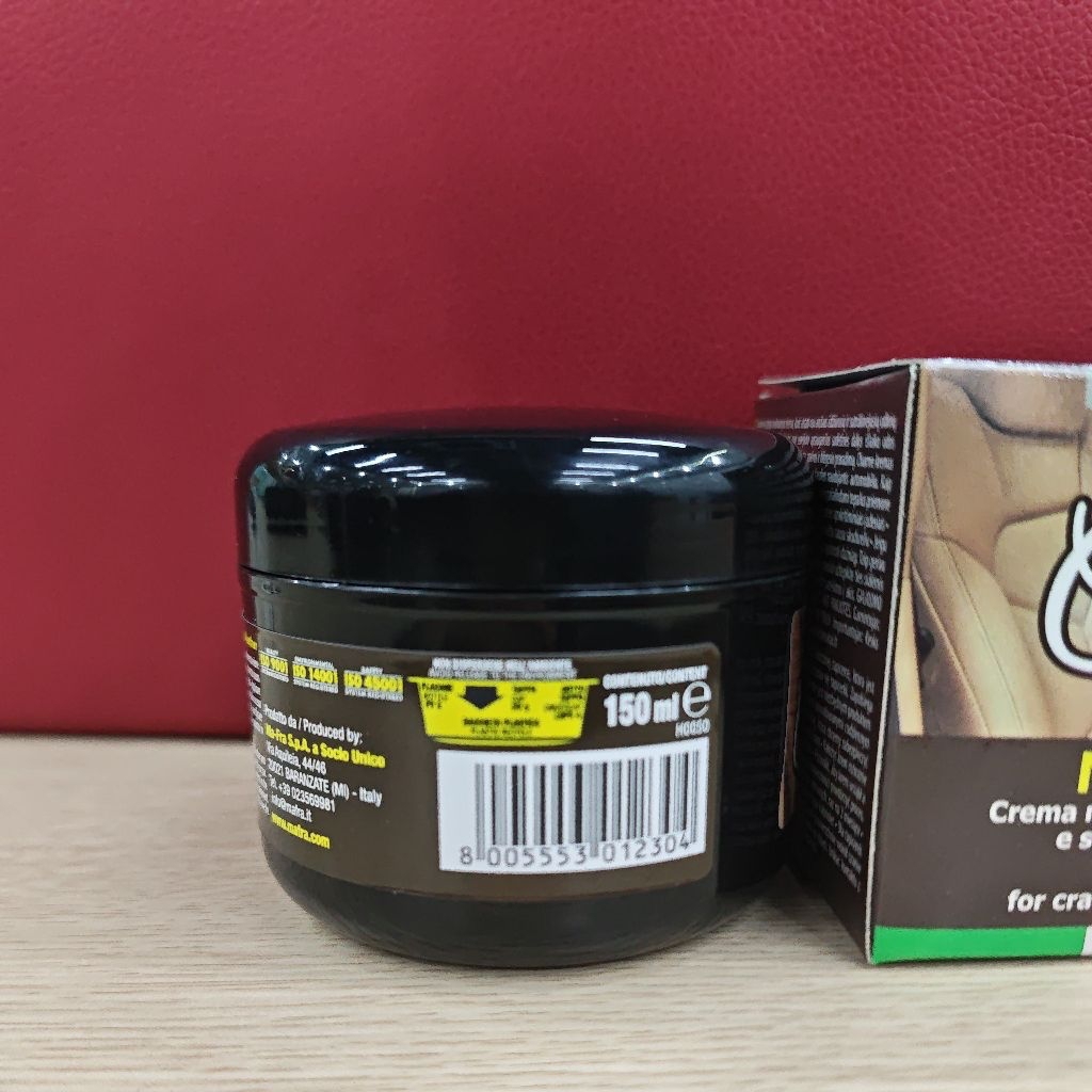 Kem dưỡng phục hồi da nội thất ô tô CHARME NUTRIENT