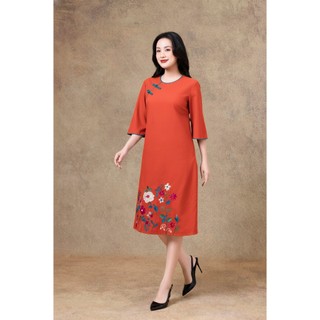 SWANLAKE | Váy Đầm Nữ Midi Suông Cổ Tròn Tay Lỡ Chất Vải Linen Thêu Hoa Cao Cấp Đi Tiệc D13228