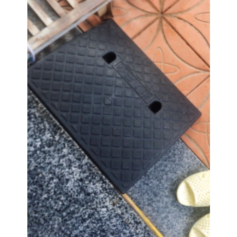 Cao 15cm- ĐEN (50x38x15) Dốc bục lên xuống, bậc cầu dắt xe tải, xe ô tô, xe máy, cầu dắt xe, bục lên xuống xe tiện lợi