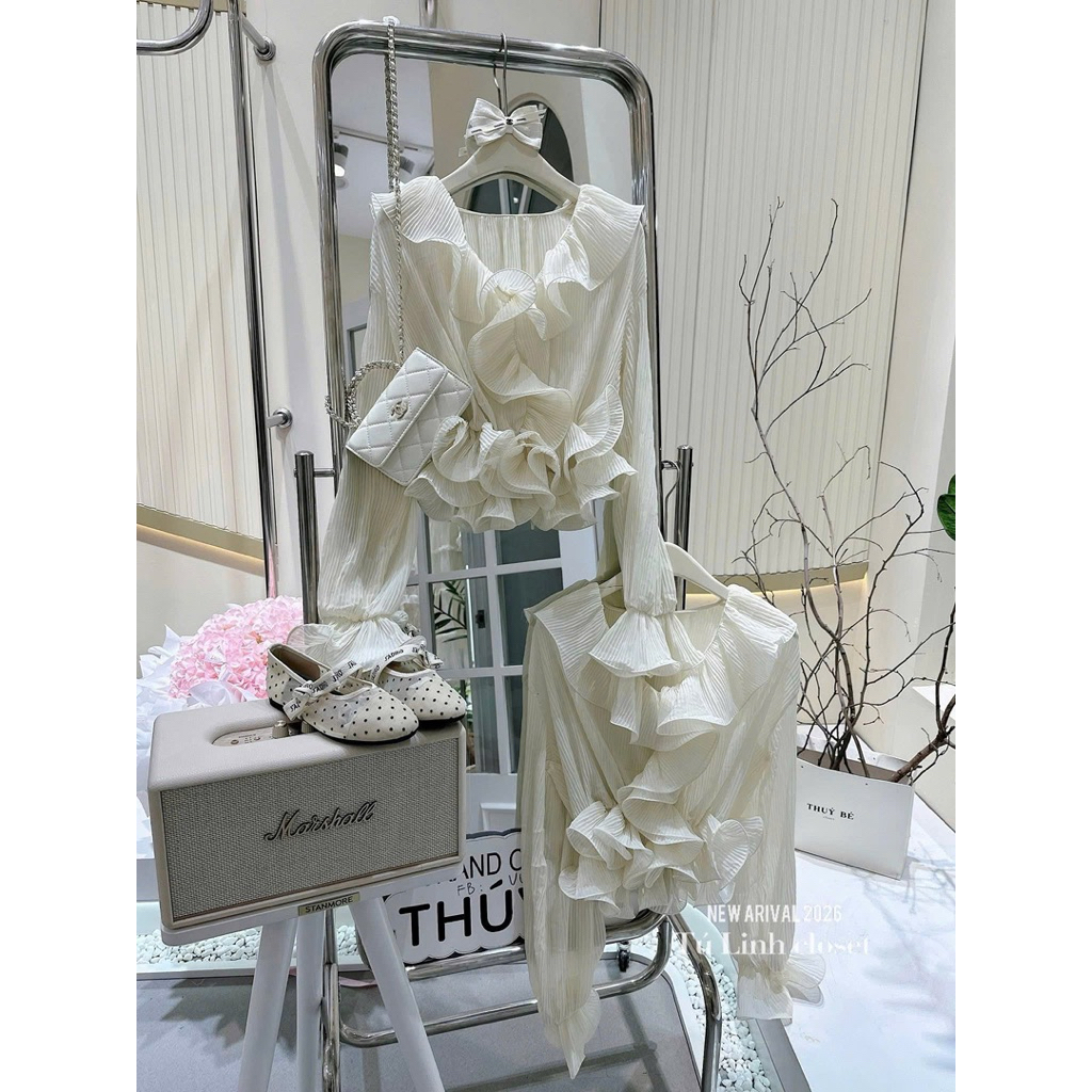 Áo tơ dập ly bánh bèo cưng xỉu mix đồ siu chảnh