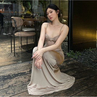 Đầm dự tiếc hai dây phối ren hở lưng ôm eo tôn dáng phong cách sang chảnh
