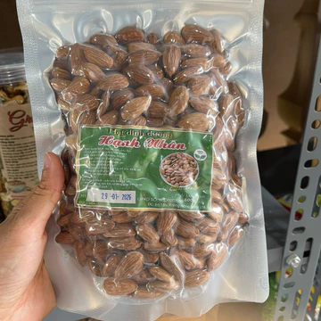 Hạt hạnh nhân sống nhập khẩu Mỹ 500gr túi hút chân không - hạt hạnh nhân tách vỏ làm sữa hạt, làm bánh.