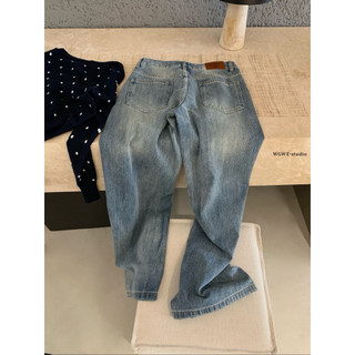 𝐏𝐡𝐢𝐞𝐧 𝐖𝐆𝐖𝐄 | w8295 Quần Jean Trơn Ống Suông Rộng Chỉ Trắng