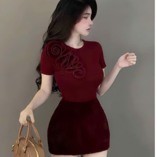 Áo Thun Thiết Kế  Đính Hoa  Ôm Body Thanh Lịch Sang Nữ Tính