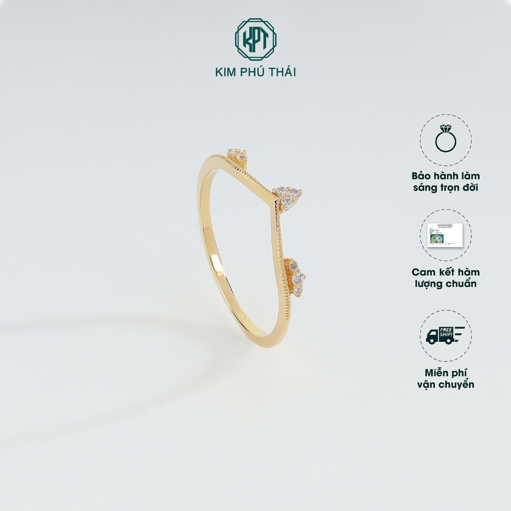 Women's Solid Gold Ring by Kim Phú Thái