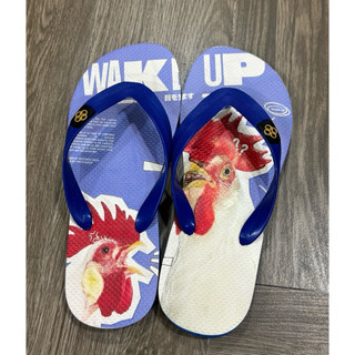 Dép nam Hùng Đào in hình Gà wake up