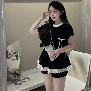 Sét Váy Rời Áo Đính Nơ Phối Kèm Chân Váy Xếp Ly Thêu Ren Dễ Thương Năng Động