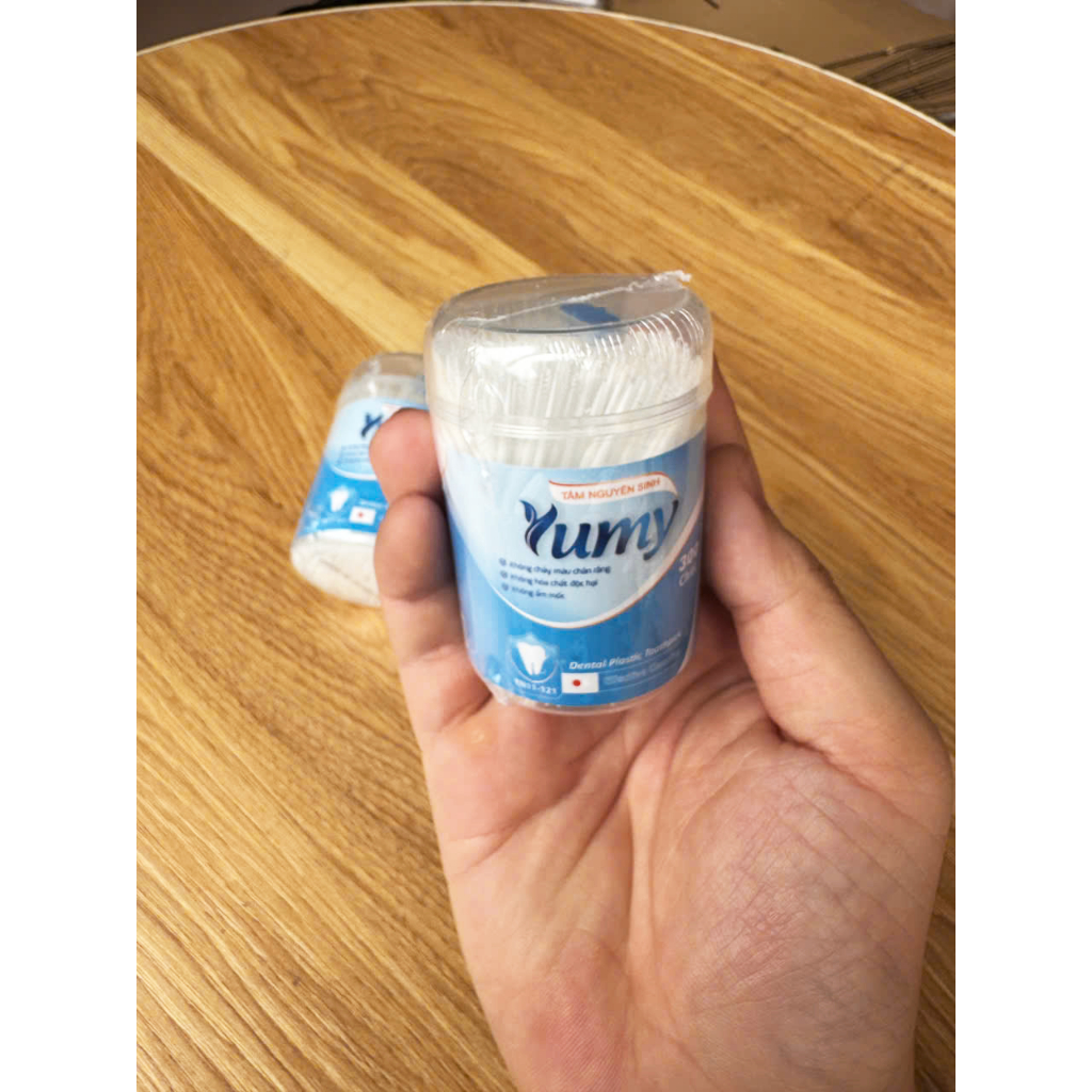Tăm xỉa răng Cao Cấp YUMY, dễ dàng lấy thức ăn thừa, làm sạch răng tiện lợi, hộp nhựa đứng 300c/ hộp
