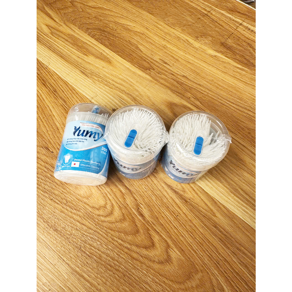 Tăm xỉa răng Cao Cấp YUMY, dễ dàng lấy thức ăn thừa, làm sạch răng tiện lợi, hộp nhựa đứng 300c/ hộp