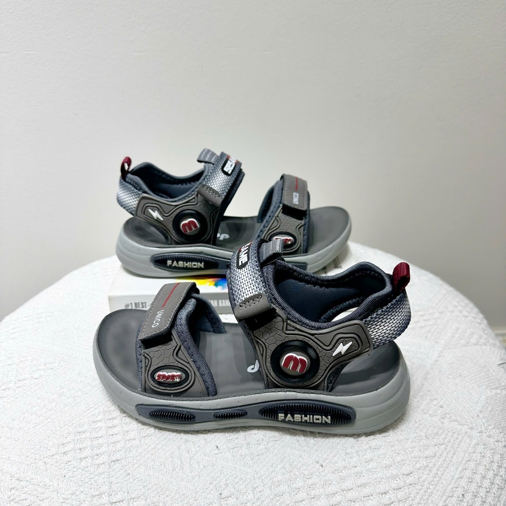 [M174](Form Nhỏ Tăng 1 Size) Sandal Cho Bé Trai, Dép Quai Dán Cho Bé Đi Học, Đi Chơi Mềm, Êm, Đế Chống Trơn Trượt