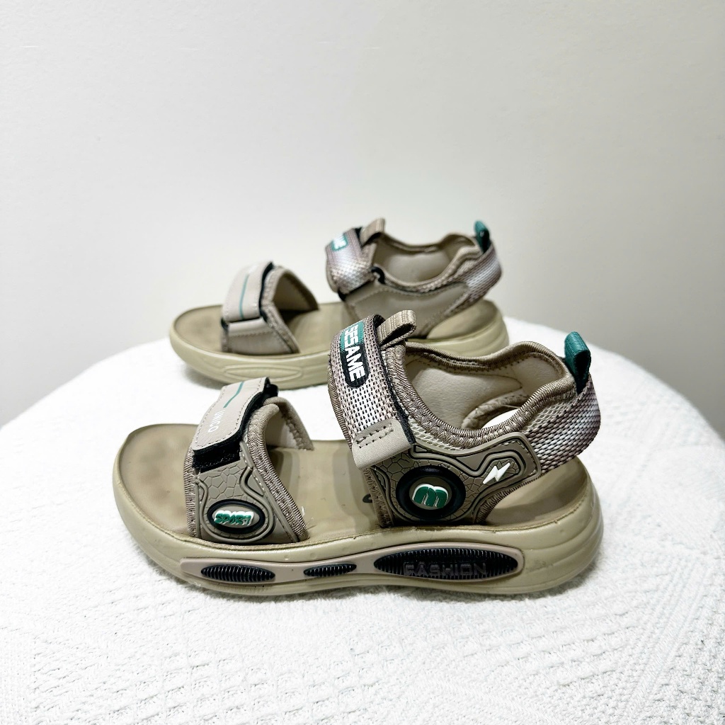 [M174](Form Nhỏ Tăng 1 Size) Sandal Cho Bé Trai, Dép Quai Dán Cho Bé Đi Học, Đi Chơi Mềm, Êm, Đế Chống Trơn Trượt
