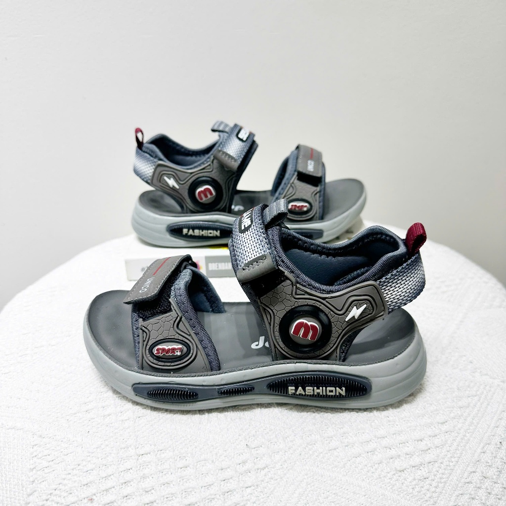 [M174](Form Nhỏ Tăng 1 Size) Sandal Cho Bé Trai, Dép Quai Dán Cho Bé Đi Học, Đi Chơi Mềm, Êm, Đế Chống Trơn Trượt