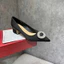 👠🕶️👜🎒…giày gót vuông mũi nhọn