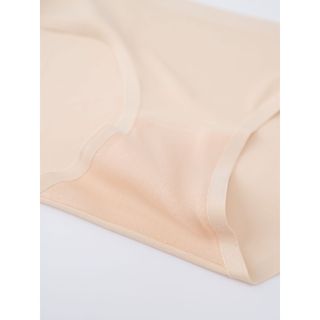 Quần lót nữ Hipster Seamless YODY Siêu Mềm Mướt WCUN25A033