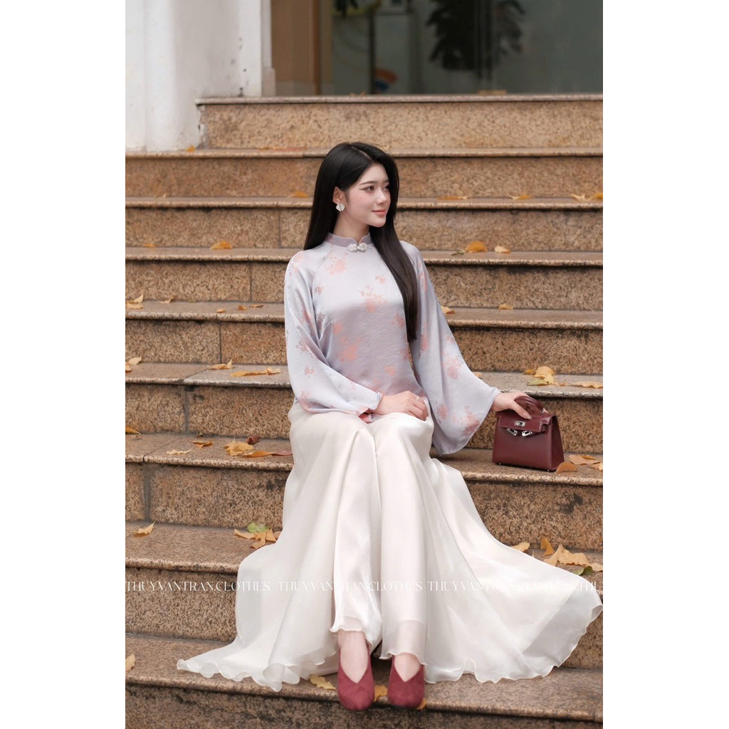 Set áo lụa quần tơ loe giả váy